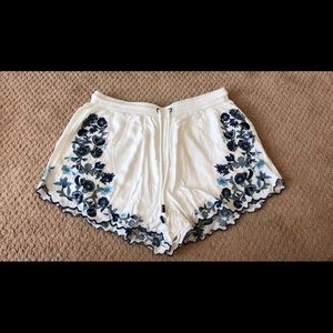 Women’s shorts